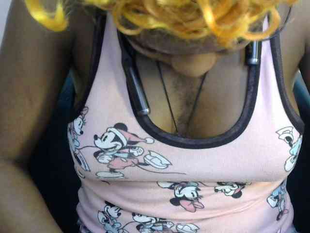 SinfulBitch01 webcam