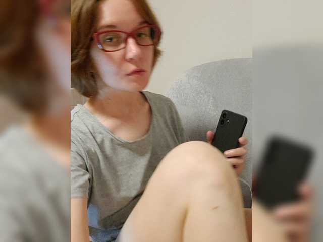 r-o-s-e-Soffi live cam on BongaCams