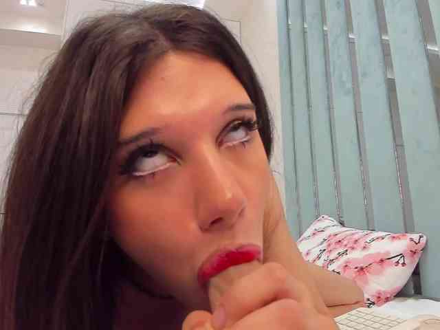 Vinelala Sex Cam Show