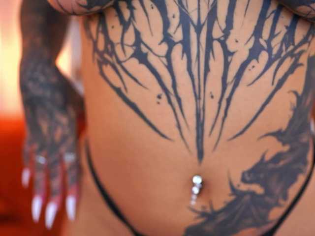 RosaInk live cam on BongaCams