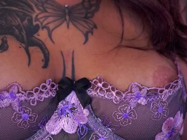 RosaInk live cam on BongaCams