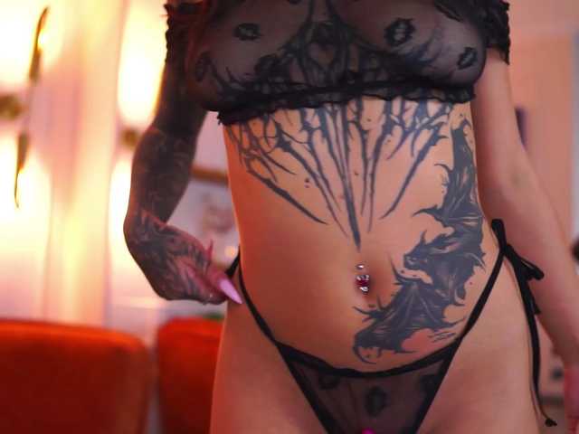 RosaInk, en vivo ahora en BongaCams