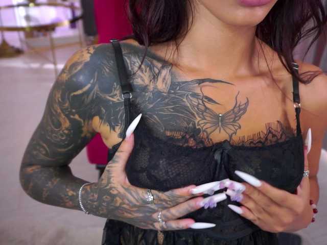 RosaInk live cam on BongaCams
