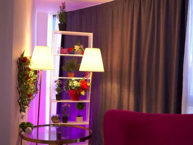 RosaInk live webcam show