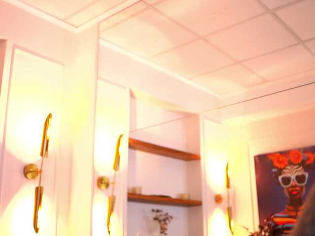 RosaInk live cam on BongaCams