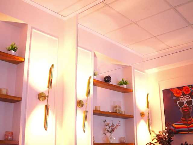 RosaInk live cam on BongaCams