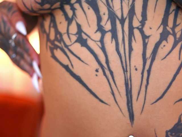 RosaInk live cam on BongaCams