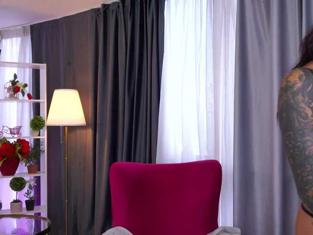 RosaInk live cam on BongaCams