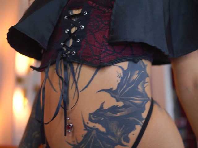 RosaInk live cam on BongaCams