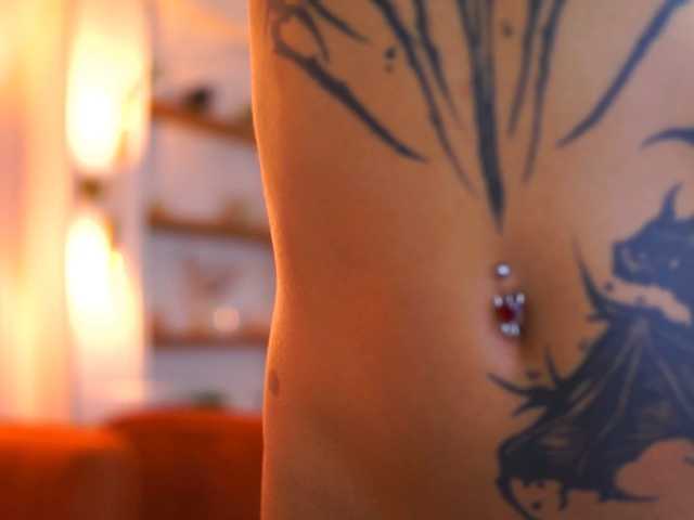 RosaInk live cam on BongaCams