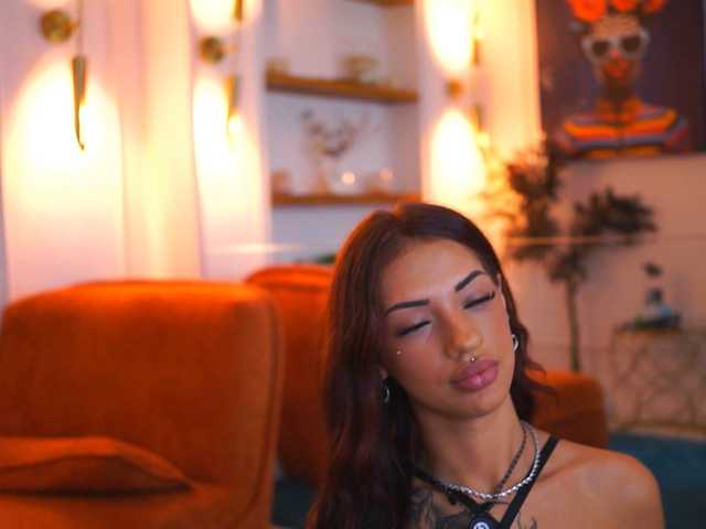 RosaInk live cam on BongaCams