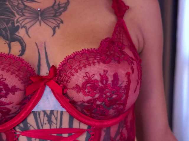 RosaInk live cam on BongaCams