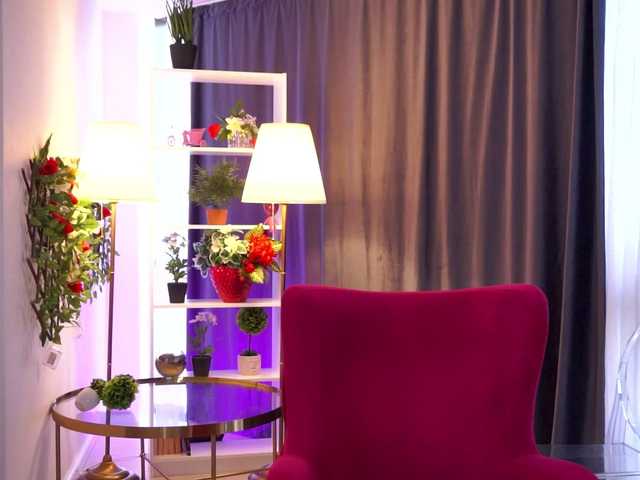 RosaInk live cam on BongaCams