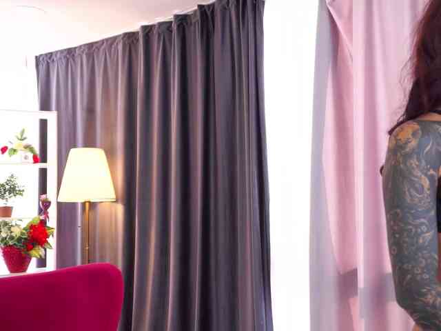 RosaInk Sex Cam Show