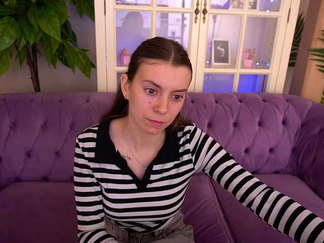 NicoleInfinity live cam
