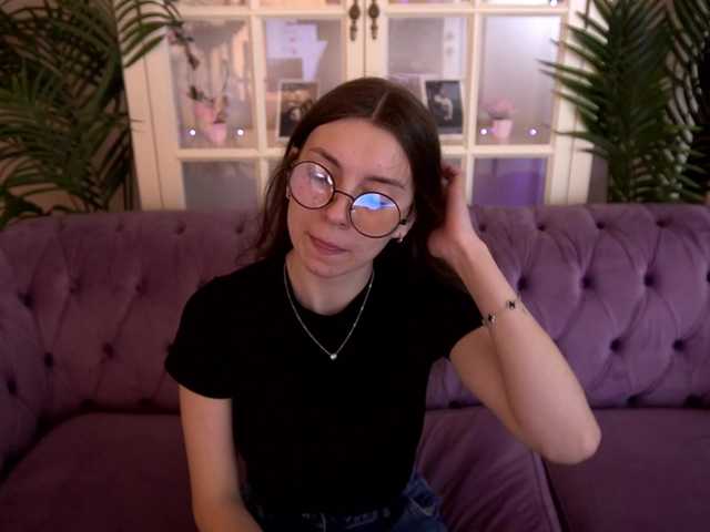 NicoleInfinity live cam on BongaCams