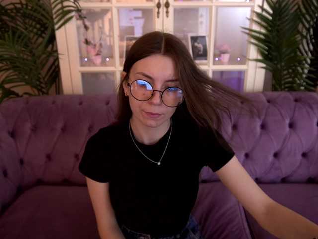 NicoleInfinity live cam on BongaCams