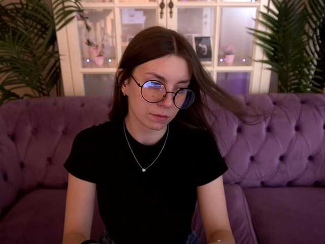 NicoleInfinity live cam on BongaCams