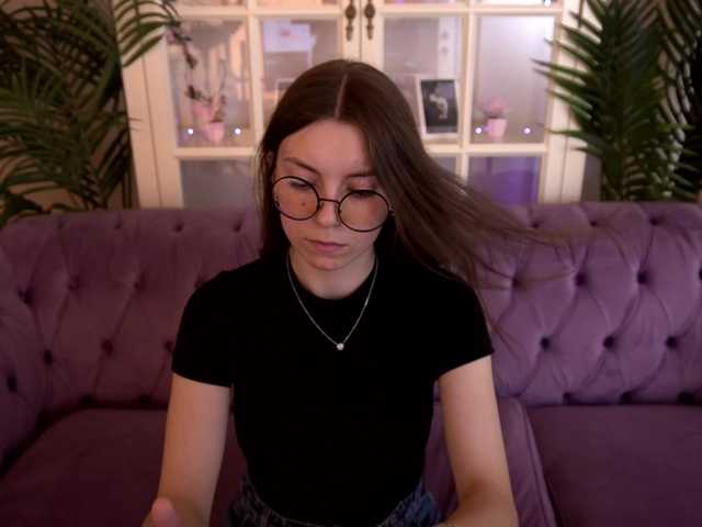 NicoleInfinity live cam on BongaCams