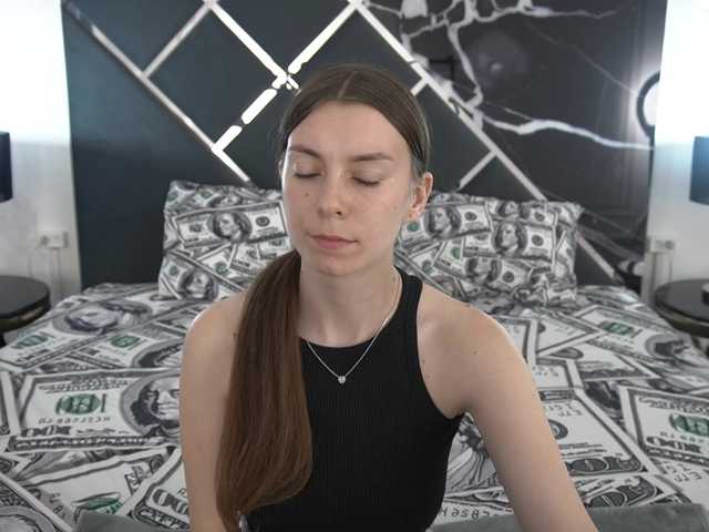 NicoleInfinity live cam on BongaCams