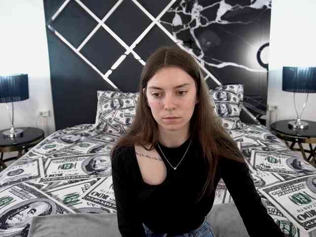 NicoleInfinity NicoleInfinity