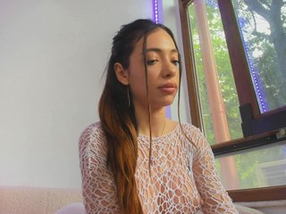 Layla-Noor Porn Show