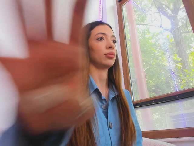 Layla-Noor live cam on BongaCams