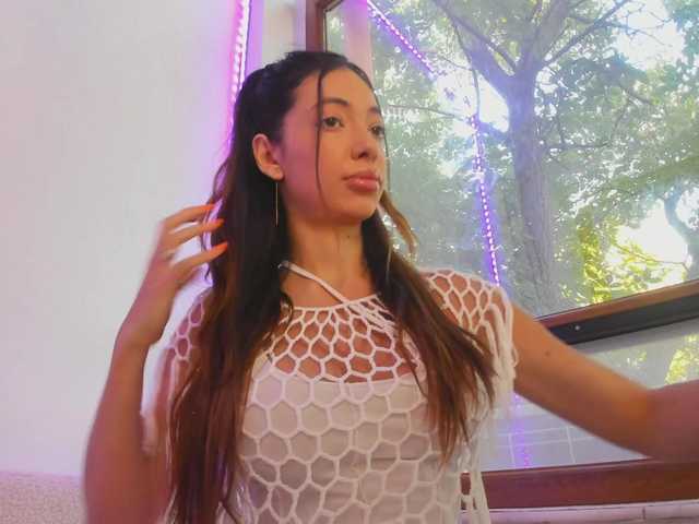 Layla-Noor live webcam show