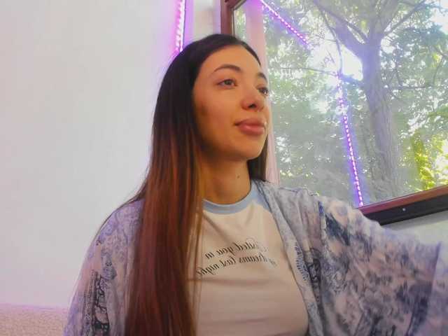 Layla-Noor live cam on BongaCams