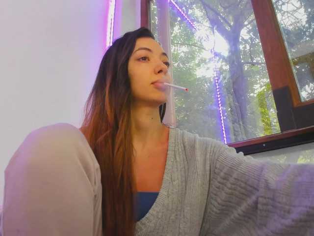Layla-Noor live cam on BongaCams