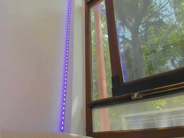 Layla-Noor live cam on BongaCams