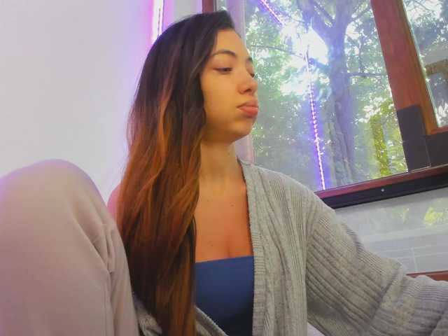 Layla-Noor live cam on BongaCams