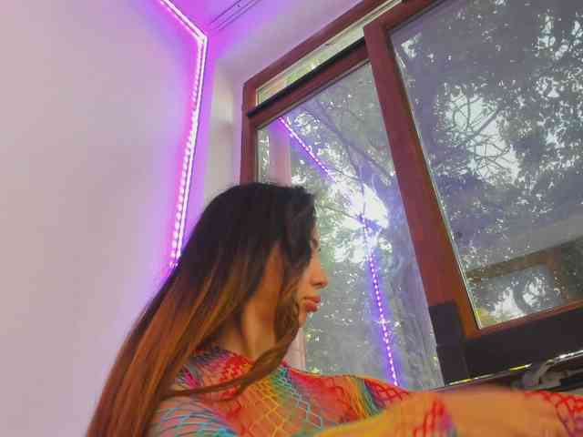 Layla-Noor Layla-Noor