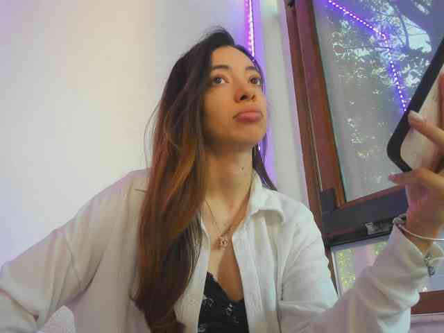 Layla-Noor Layla-Noor