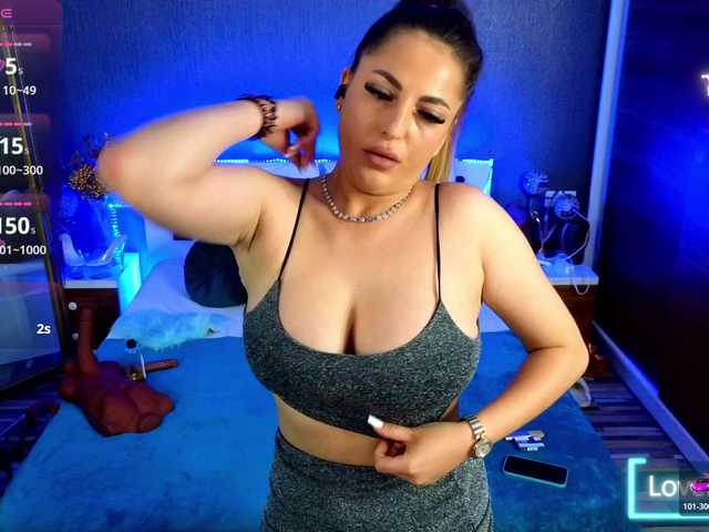 Glamorous-Kay webcam