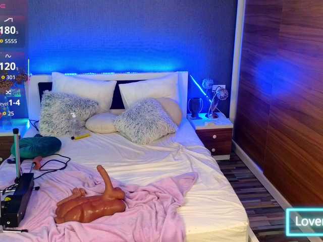Glamorous-Kay live cam on BongaCams