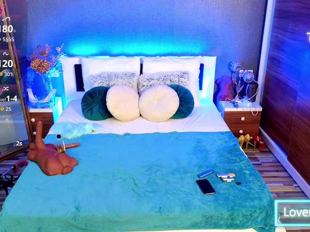 Glamorous-Kay live cam on BongaCams