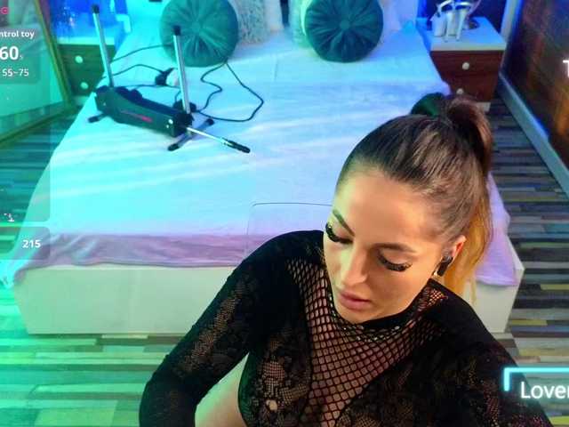 Glamorous-Kay