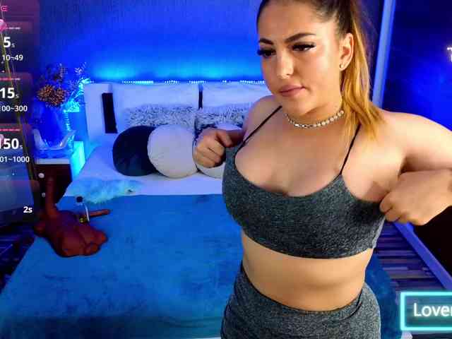 Glamorous-Kay webcam