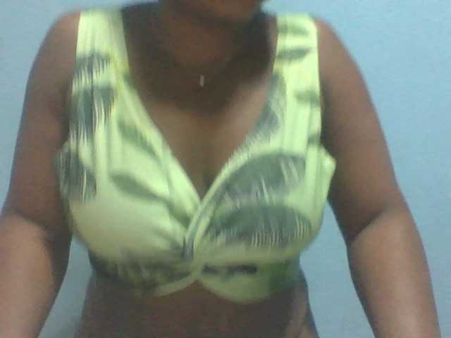 Christine21 live cam on BongaCams