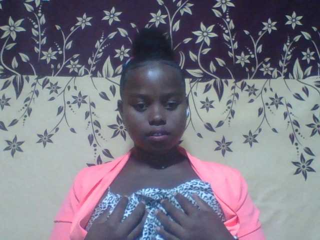 Christine21 live cam on BongaCams