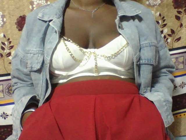Christine21 live cam on BongaCams