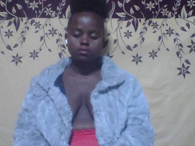 Christine21 webcam