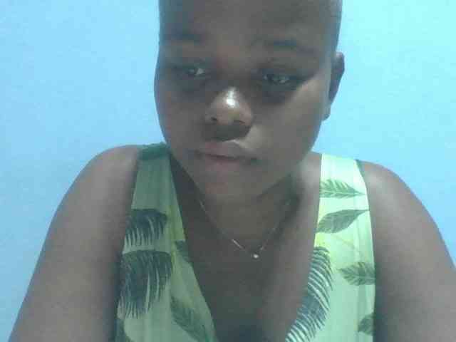 Christine21 webcam