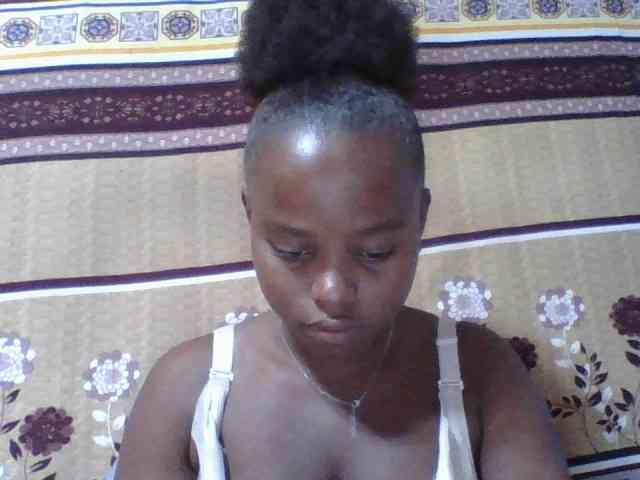 Christine21 webcam