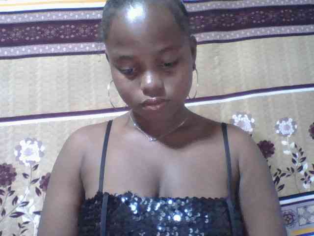 Christine21 webcam