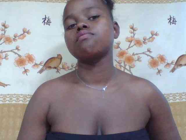 Christine21 webcam