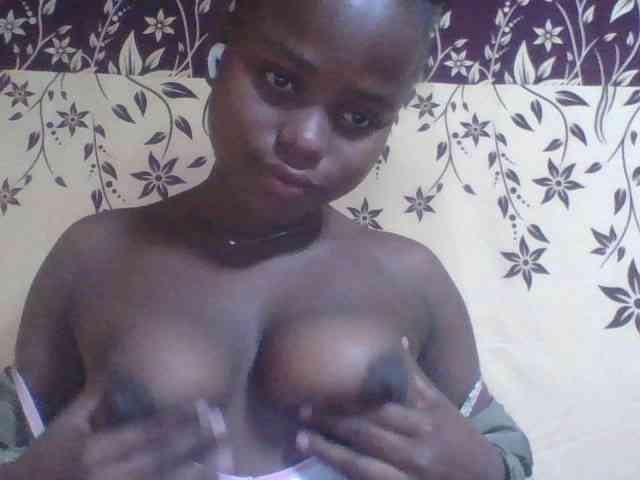 Christine21 Live Webcam on BongaCams