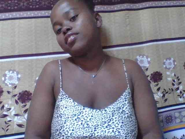 Christine21 webcam