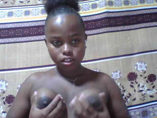 Christine21 webcam
